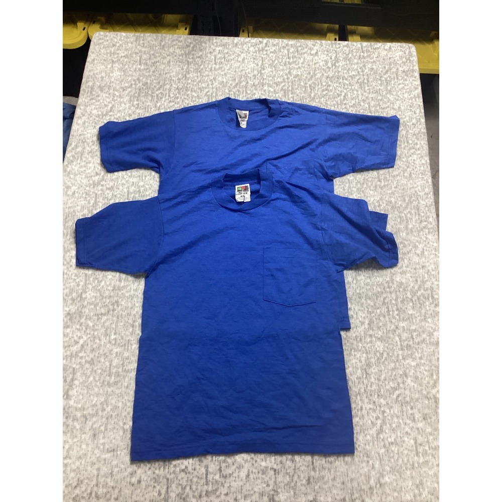 2 Pack‎ Vintage Fruit of the Loom Best Pocket T-Shirts Royal Blue Mens Small S